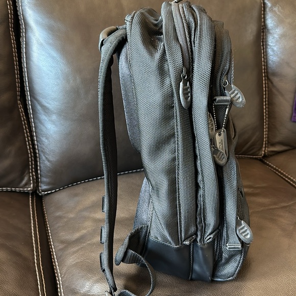 Tumi tech backpack for lap top. - Picture 2 of 9